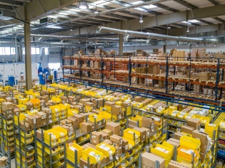 Volatilidad geopolítica, arancelaria y operativa configuran los principales riesgos logísticos de 2026