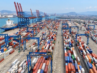 América Latina gana protagonismo en el despliegue de capacidad naviera a nivel global